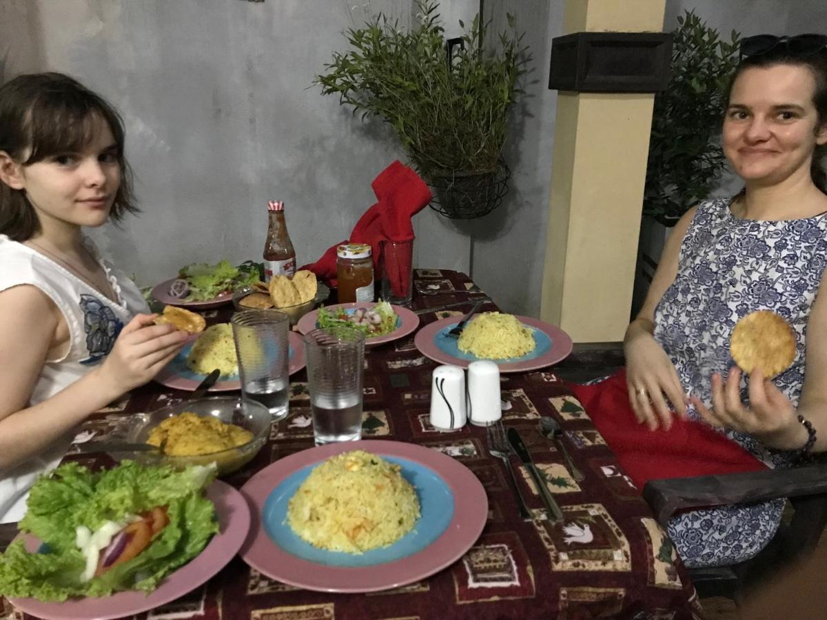Vero Homestay Galle- Your Home Away From Home! Bagian luar foto