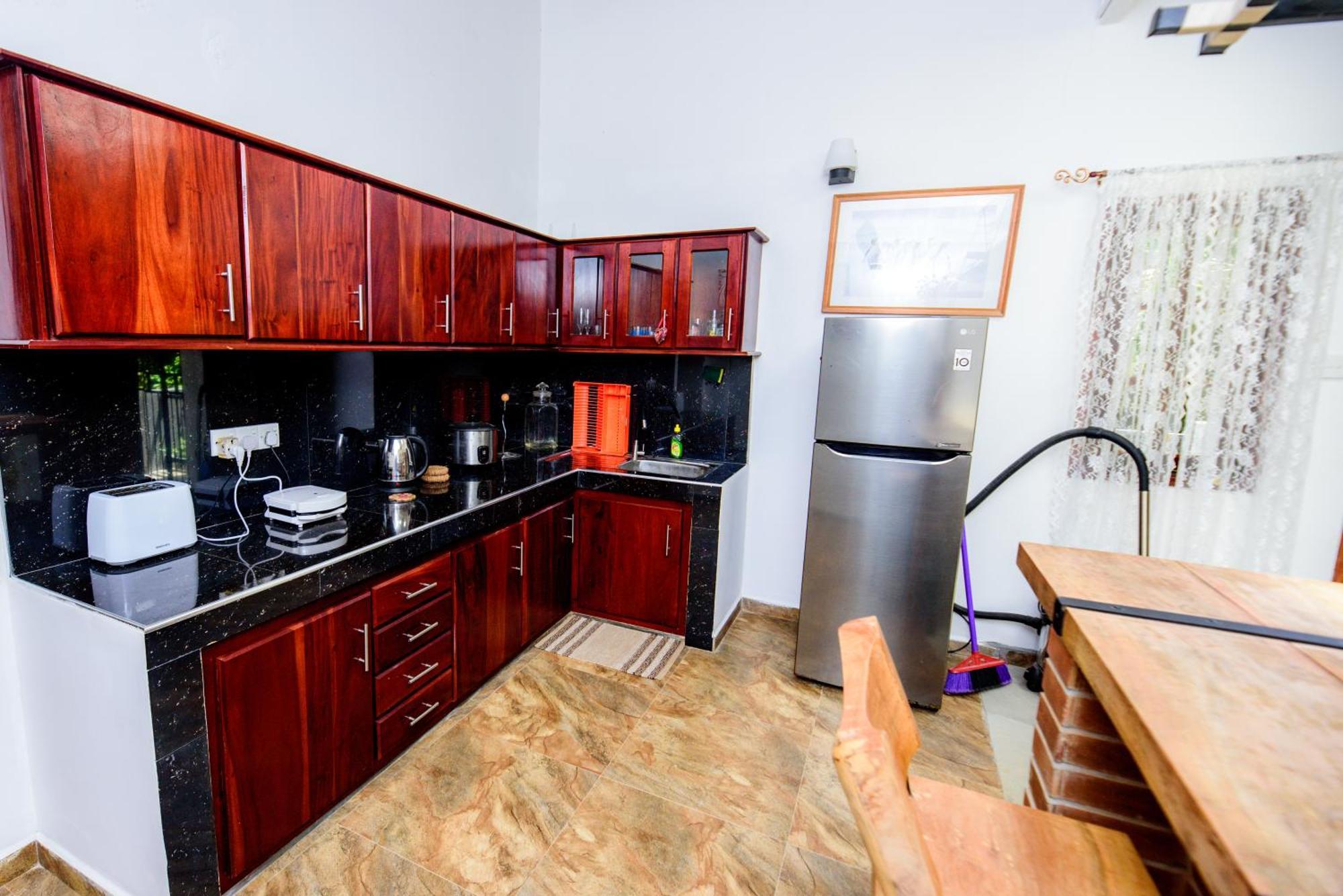 Vero Homestay Galle- Your Home Away From Home! Bagian luar foto